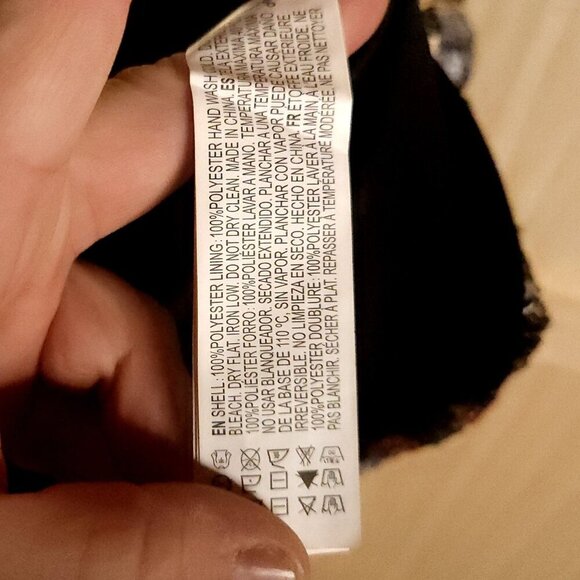 Forever 21 Gold Black Silver Sequin Cropped Short Sleeve Top Large - Picture 8 of 8